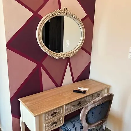 Theokleia_guest House 4*